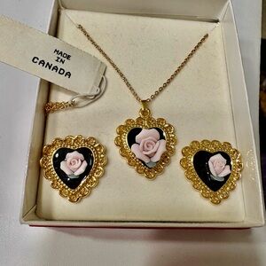 Gold and Black Enameled Heart Jewelry Set with Pink Ceramic Roses